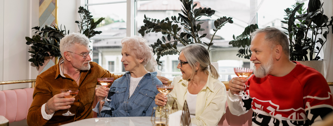 Fixed mortgage rate showing a scale with percent on the left and house on the right showing how fixed mortgage works